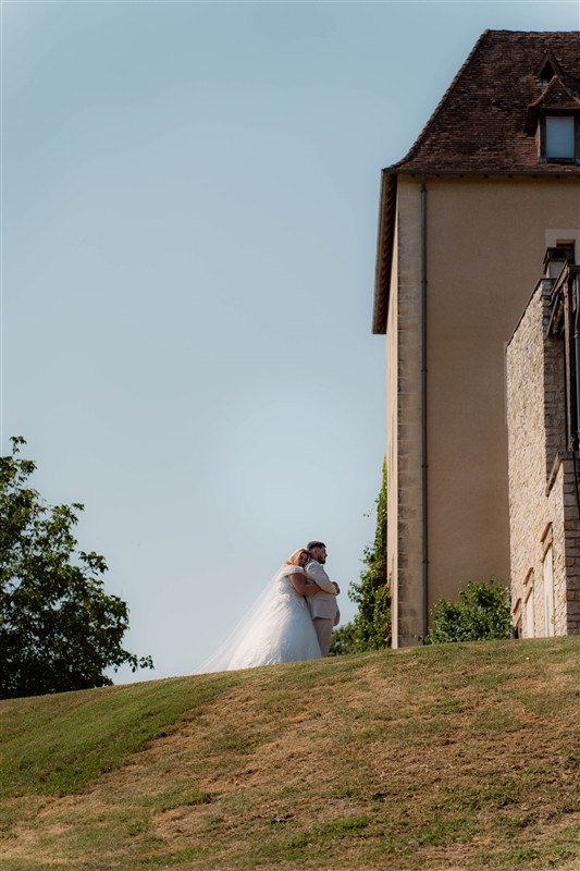 Photo couple mariage chateau beausejour